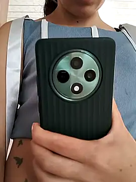 Tefannyy  online show from September 2025 03:15:02 PM