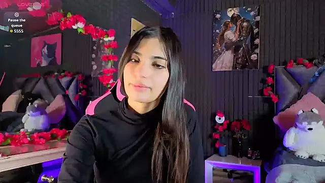 SolBeaumont1 online show from March 2026 08:47:01 PM