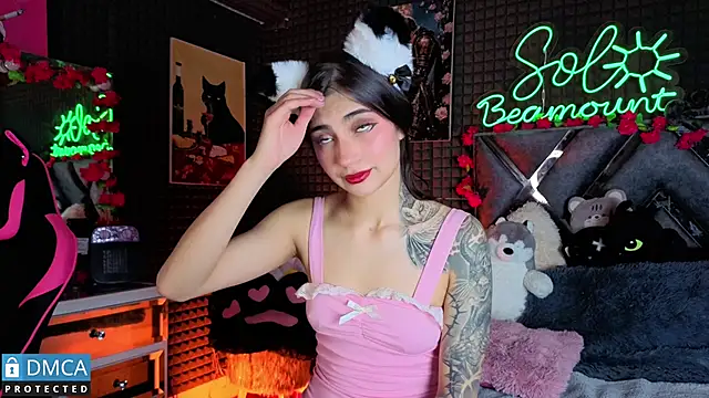 SolBeaumont1 online show from April 2026 08:35:02 PM