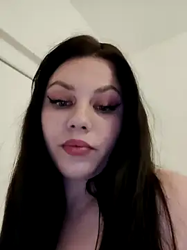 Snapshot of leeya_lee chatting on January 2025 10:12:02 PM leeya lee online show from January 2025 10:12:02 PM