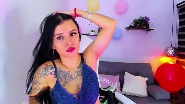 Snapshot of yenny_garcia chatting on October 2025 04:36:02 PM yenny garcia online show from October 2025 04:36:02 PM