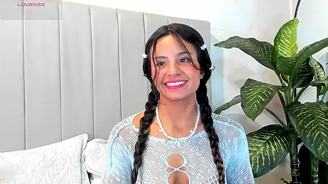 Mindy sweety online show from March 2025 01:34:01 PM