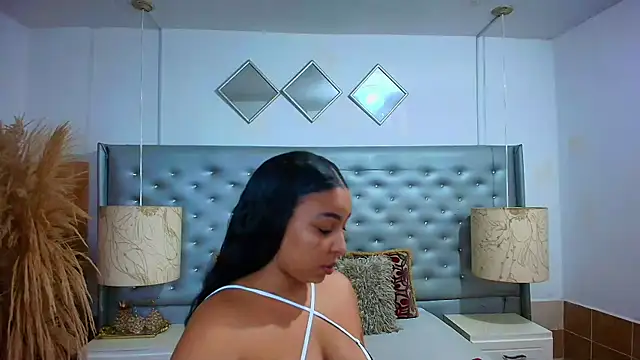 EileenBenzon online show from January 2026 06:22:02 PM