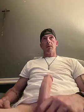 Snapshot of mike_hawks_nice chatting on February 2025 05:15:01 PM mike hawks nice online show from February 2025 05:15:01 PM