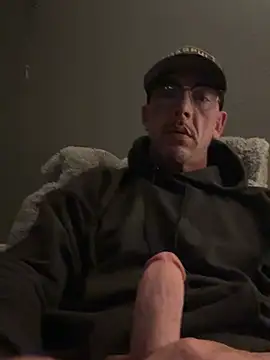Snapshot of mike_hawks_nice chatting on March 2025 12:04:02 AM mike hawks nice online show from March 2025 12:04:02 AM