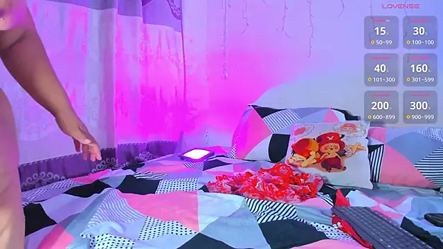 lanaa paul1 online show from December 2025 09:20:01 PM