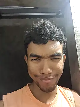 Reynold2608 online show from December 2024 03:55:02 AM