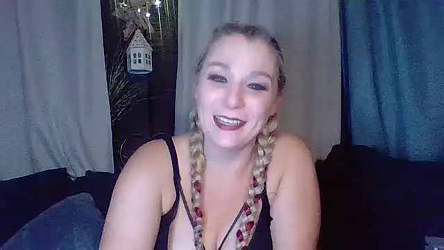 DevilsAngel13 online show from October 2025 09:34:02 PM