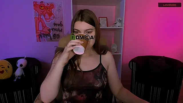 pure radiance1 online show from September 2025 01:13:01 PM