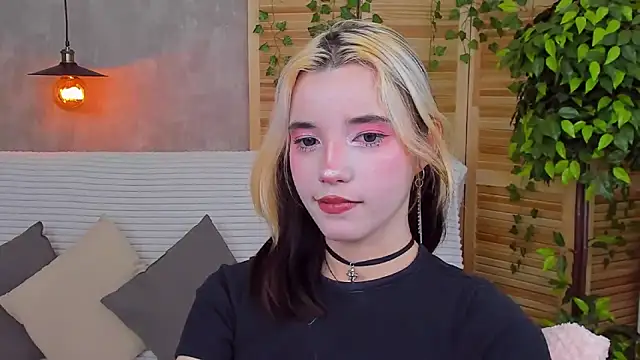 as1an girlfriend online show from January 2025 04:39:02 AM