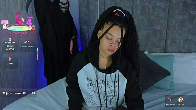 KatherineGomez online show from October 2025 09:35:02 AM