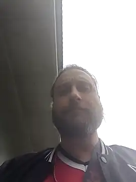 Ozomitro online show from September 2025 11:53:02 AM