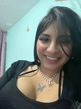 Hilary pinkk online show from December 2024 01:59:02 AM