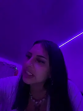 Hilary pinkk online show from January 2025 02:44:02 AM