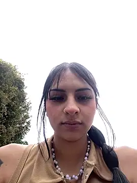 Hilary pinkk online show from January 2025 08:13:02 PM