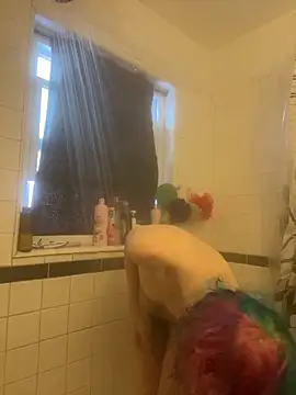 tallnerdyguy online show from February 2025 11:14:02 PM