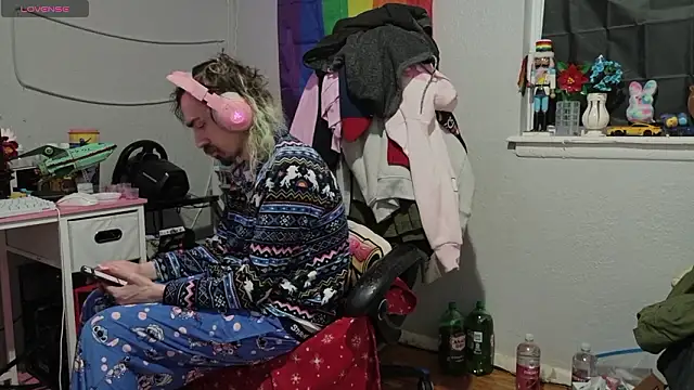 tallnerdyguy online show from February 2026 01:48:02 AM