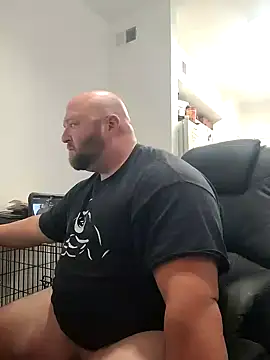 Snapshot of Strong_Bear89 chatting on December 2024 04:15:02 PM Strong Bear89 online show from December 2024 04:15:02 PM