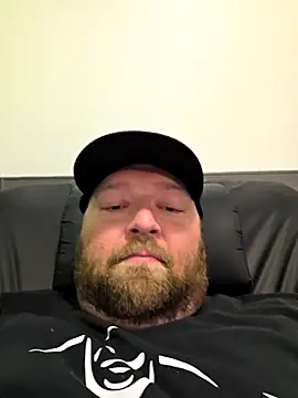 Snapshot of Strong_Bear89 chatting on February 2025 06:25:02 AM Strong Bear89 online show from February 2025 06:25:02 AM