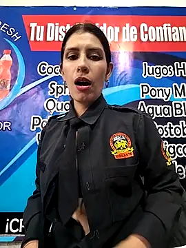 Alysson-- online show from September 2025 01:02:01 PM