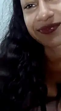 yummi  priv online show from March 2025 06:21:01 AM