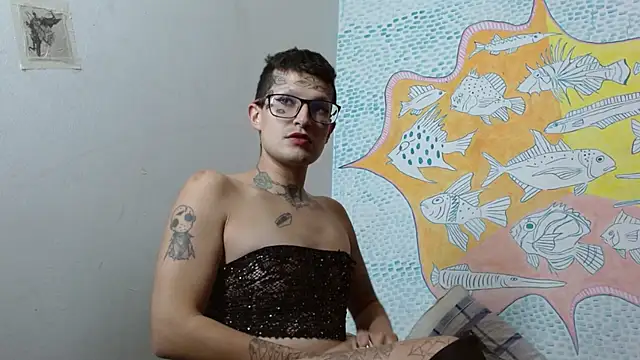 Snapshot of Party_trans chatting on February 2025 12:19:02 AM Party trans online show from February 2025 12:19:02 AM