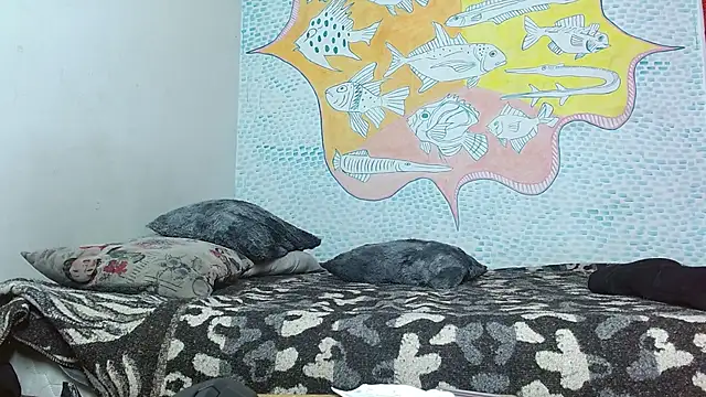 Snapshot of Party_trans chatting on March 2025 09:04:02 PM Party trans online show from March 2025 09:04:02 PM