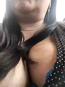 sara pineros online show from December 2024 06:28:01 PM