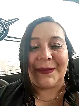 sara pineros online show from January 2025 08:24:01 PM