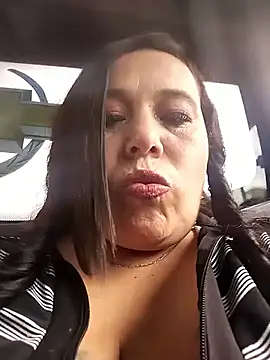 sara pineros online show from February 2025 08:04:02 PM