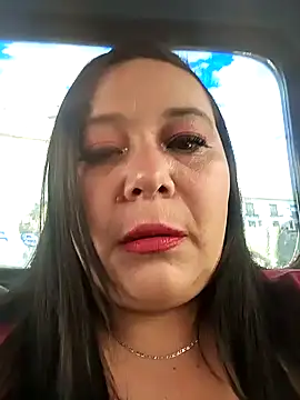 sara pineros online show from March 2025 01:46:01 PM