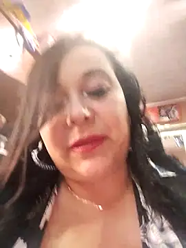 sara pineros online show from September 2025 06:31:02 PM