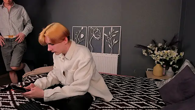 AndrewwCarter2 online show from February 2026 07:17:02 PM