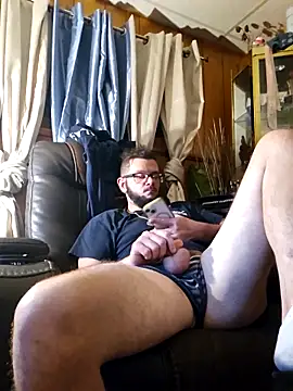 hungverrec online show from September 2025 07:33:02 AM