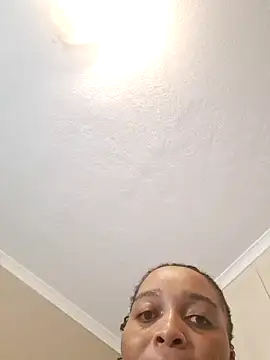 thicktash online show from February 2026 08:01:02 AM