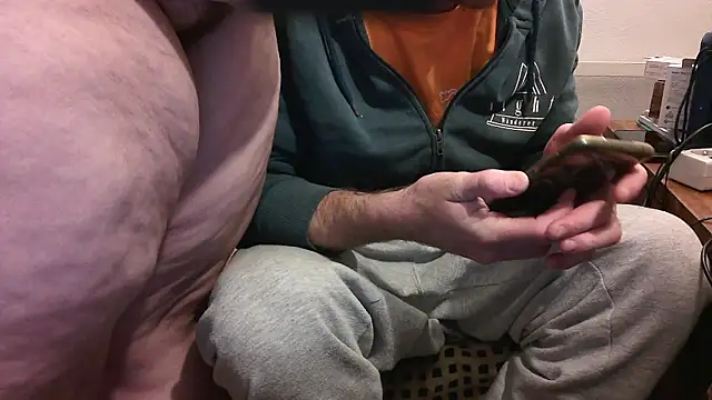 Maebi online show from December 2024 01:00:01 PM