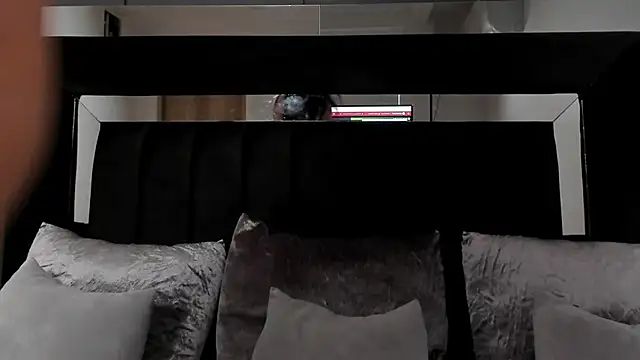 julieta jewel online show from March 2026 01:06:02 PM