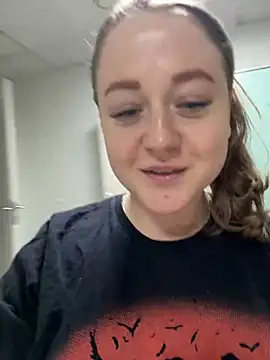 LizzyShine online show from March 2025 11:08:02 AM