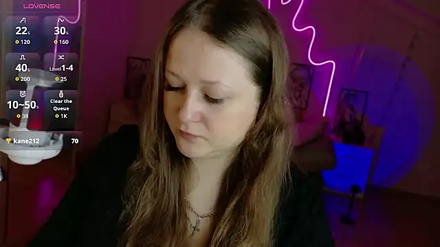 LizzyShine online show from October 2025 01:55:02 PM