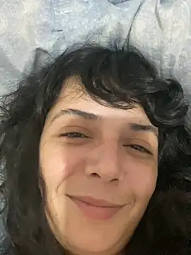 magalunabb online show from January 2025 12:01:01 AM