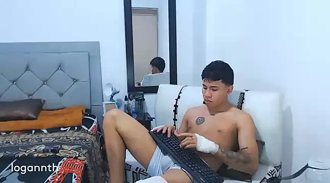 logannth online show from December 2024 10:06:01 PM