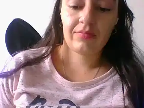  karlie kloss  online show from January 2025 07:44:02 PM