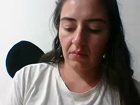  karlie kloss  online show from January 2025 02:26:02 AM