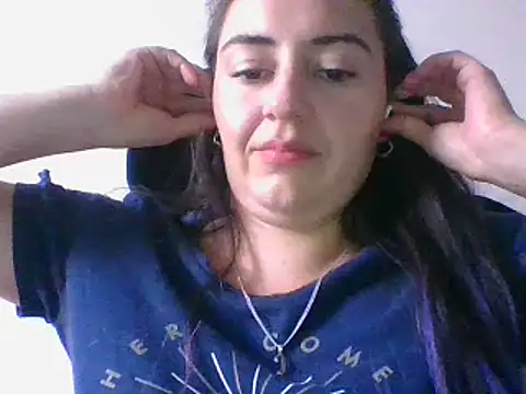  karlie kloss  online show from January 2025 10:32:02 PM