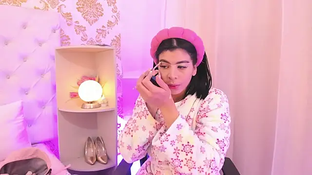 emaa lambert online show from February 2026 11:50:01 AM