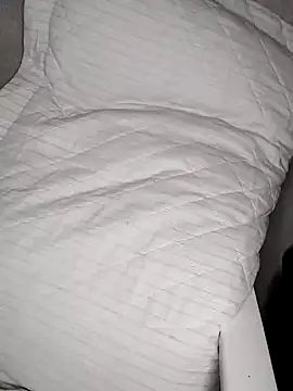 fofinhaa12 online show from March 2025 05:17:02 PM