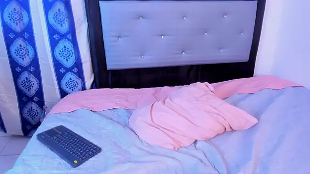 Johhan  Lee online show from January 2025 05:02:02 AM