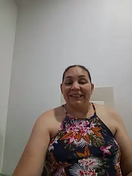 Snapshot of MirandaSoto chatting on June 2026 03:31:02 AM MirandaSoto online show from June 2026 03:31:02 AM