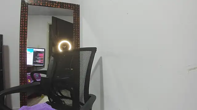 Karljensen33 online show from January 2025 02:04:01 AM