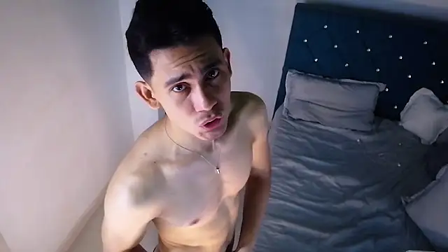 alexispaez457062 online show from November 2025 12:45:02 AM